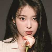 IU