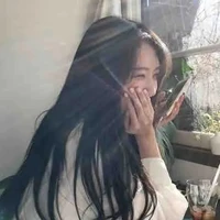Thu Nguyệt( TiTy)