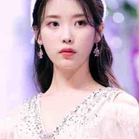 IU