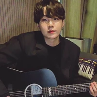 Min Yoongi - Suga