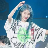 IU