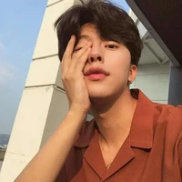 Âu Trần Thiên Yết/scor.badboy