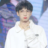 Trịnh Phồn Tinh
