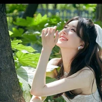 Triệu Lộ Tư (bạn thân của Tiêu Chiến)