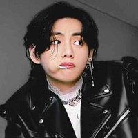Kim Taehyung - Hắn