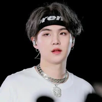 Min Yoongi(Suga)