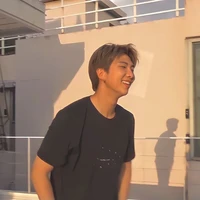 Ông Namjoon_ba hắn