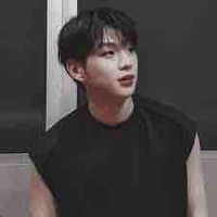 Kang Daniel(hắn)