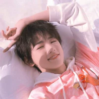 Bạn tác giả tên Wii dayy:))
