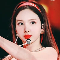 Im Nayeon