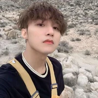 Sơn Tùng ( bạn Khánh )