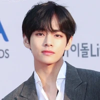 Kim Taehyung (ba Jin)