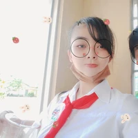 W.e.b(tác giả)