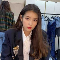IU ( giáo viên )