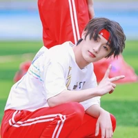 Đinh Trình Hâm ( anh tư cô )