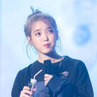 Lee Ji-eun(IU)