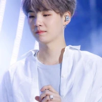 Min Yong Gi.Suga