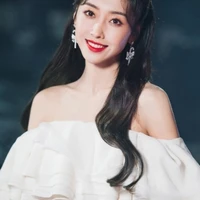 Tiêu Lộ(TL)