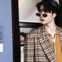 Vương Nhất Bác(cậu )