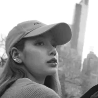 Lalisa Manoban(cô)