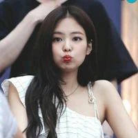 kim jienne . em