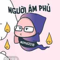 Bà lão mặc áo đen