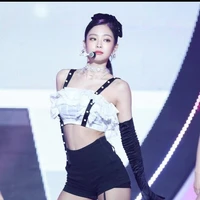 Kim Jennie (em)