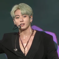 Jungkook - y