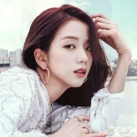 Kim Jisoo(chị)