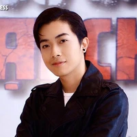 Cris ( bạn Khánh )