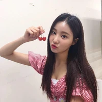 Kim Yeonwoo (em Joon)