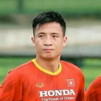 tư