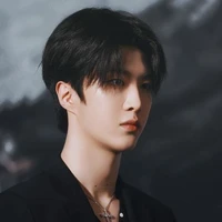Lục Tư Thần-na9