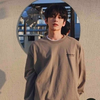 Âu Dương Dị_na9