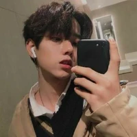 Lý Trương Mạnh ( Nam 9 )