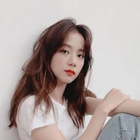 KIM JISOO