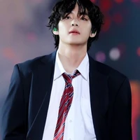 Kim TaeHyung(V)
