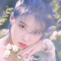 LEE IU