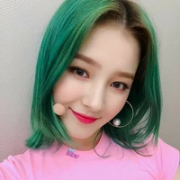 Nancy(ả)