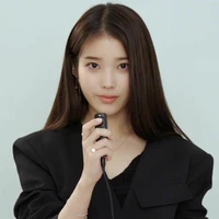 IU