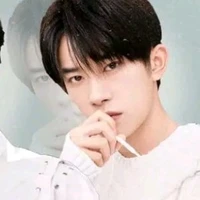 Dịch Dương Thiên Tỉ ( ah 3 cậu )