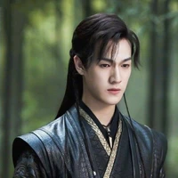 Lệch Tứ