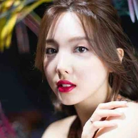 Im Nayeon