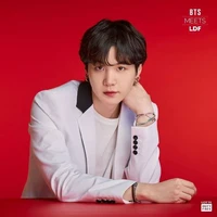 Min Yoongi - Suga