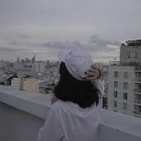Thu Hà