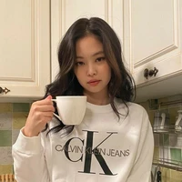 Kim Jennie ( Chị )