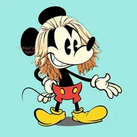Lần đầu đọc Mikey toii đọc ra Mickey :)