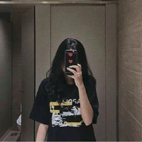 Oh Soo-hee ( chị cả)