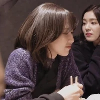 Son Seungwan - Wendy Son