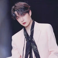 Vương Nhất Bác